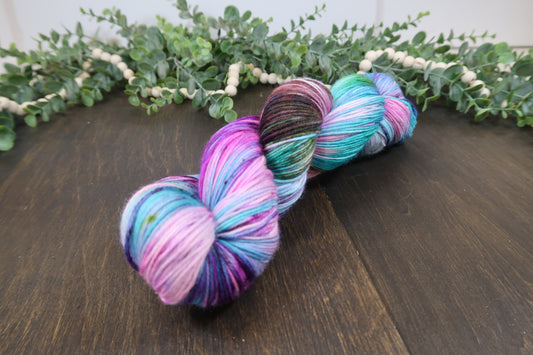 Hand Dyed Yarn | Fingering Weight Yarn | Variegated Yarn | 75/25 Yarn Speckled Yarn | Superwash Merino Wool | Color: Mermaids Dream