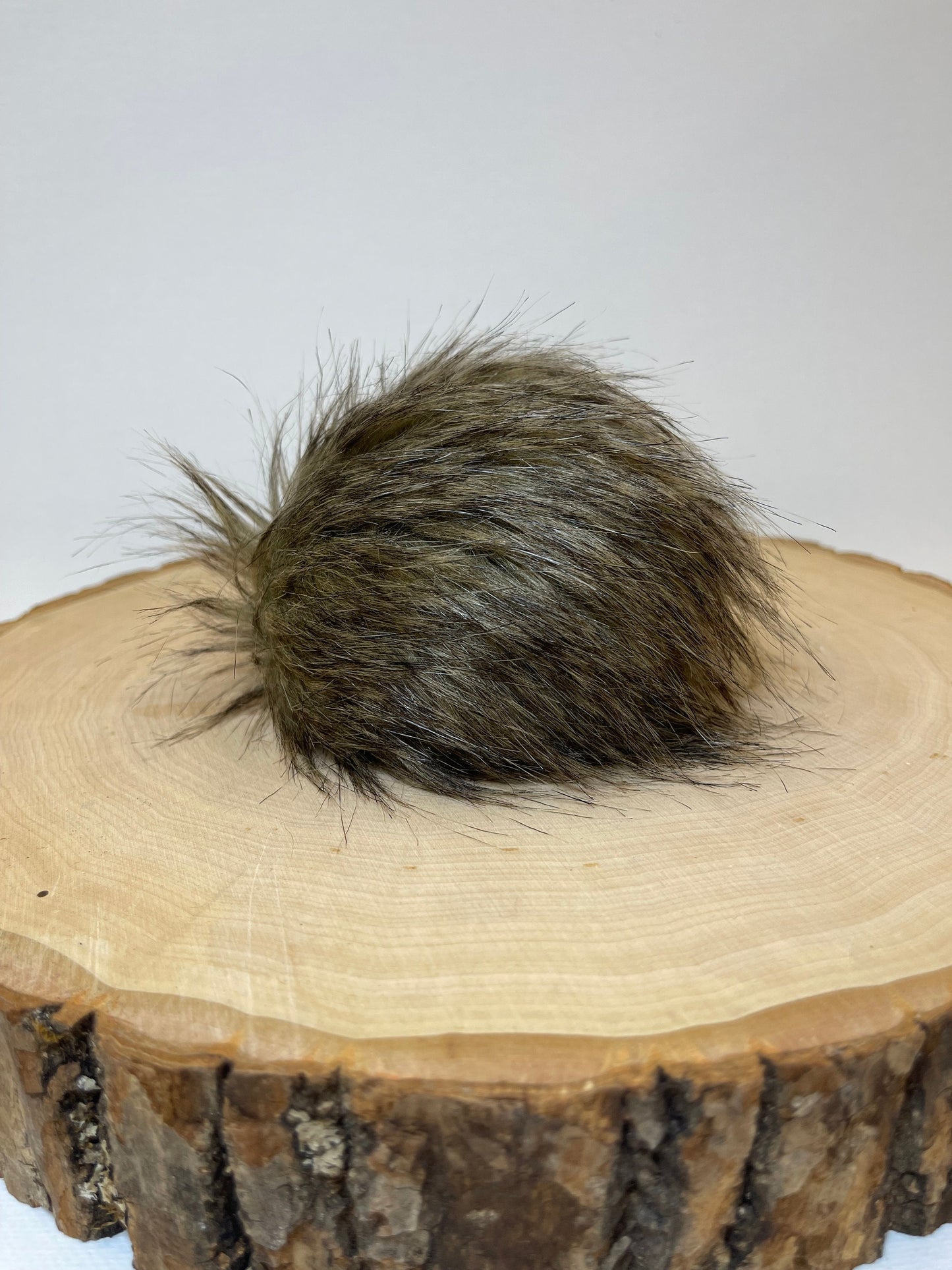 Brown Faux Fur Pom Pom | Brown Pom Pom | Hat accessory | Beanie Pom Pom | Knit hat Pom Pom