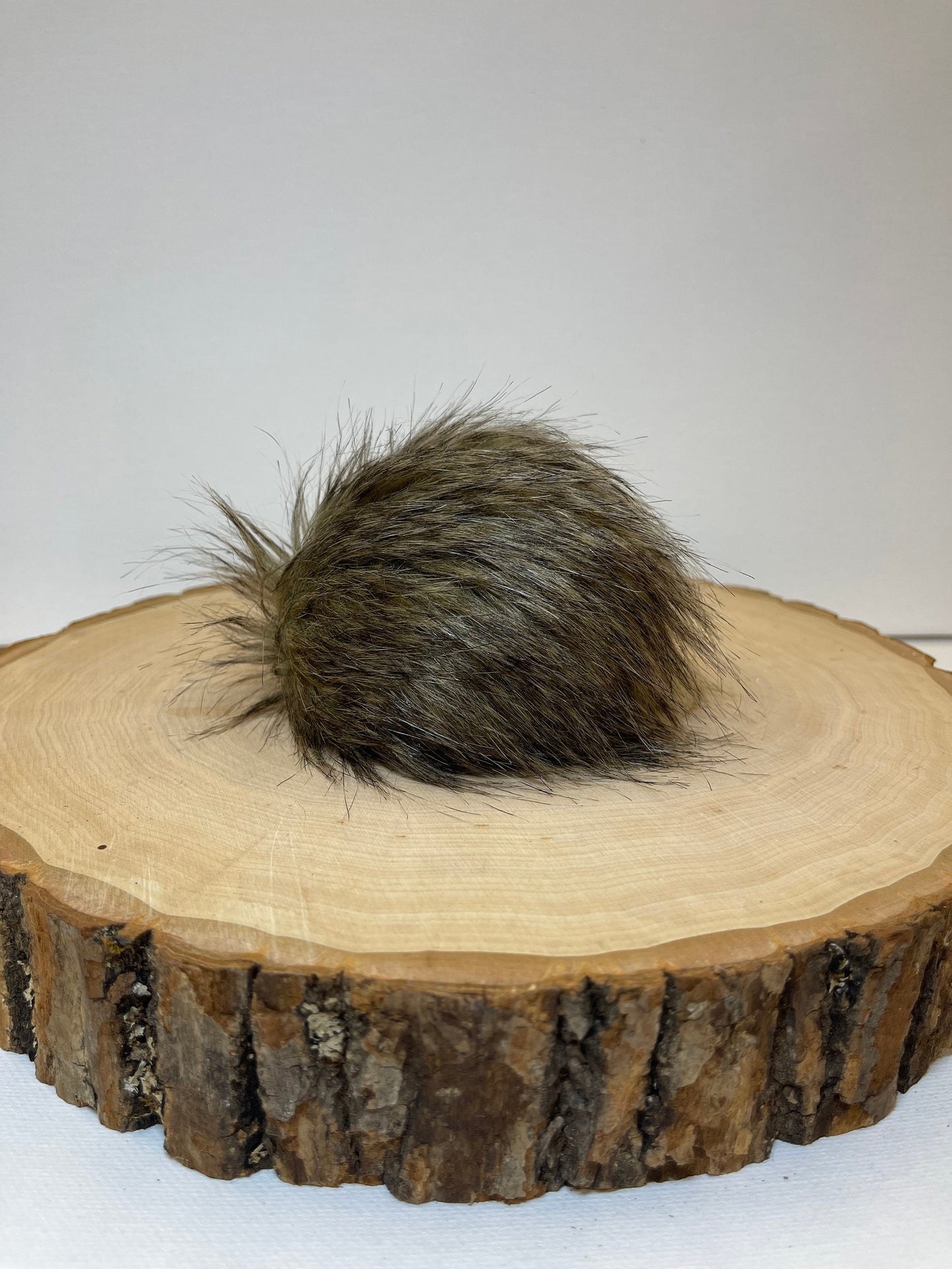 Brown Faux Fur Pom Pom | Brown Pom Pom | Hat accessory | Beanie Pom Pom | Knit hat Pom Pom